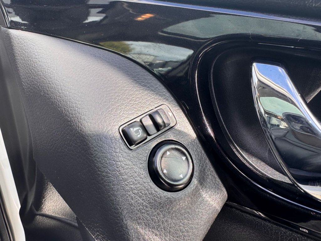 Used Nissan Qashqai 2017 for sale - 75397649: Photo 32