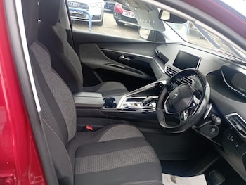 Used Peugeot 3008 2018 for sale - 77792339: Photo