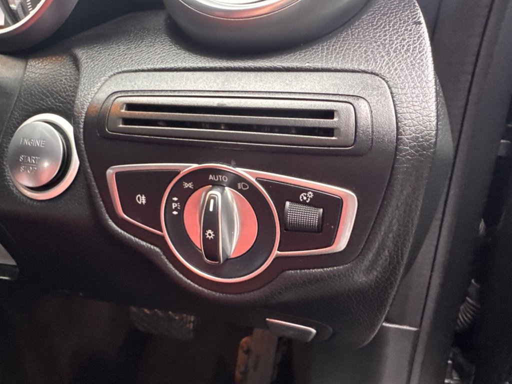 Used Mercedes-Benz C Class 2018 for sale - 77276039: Photo 30