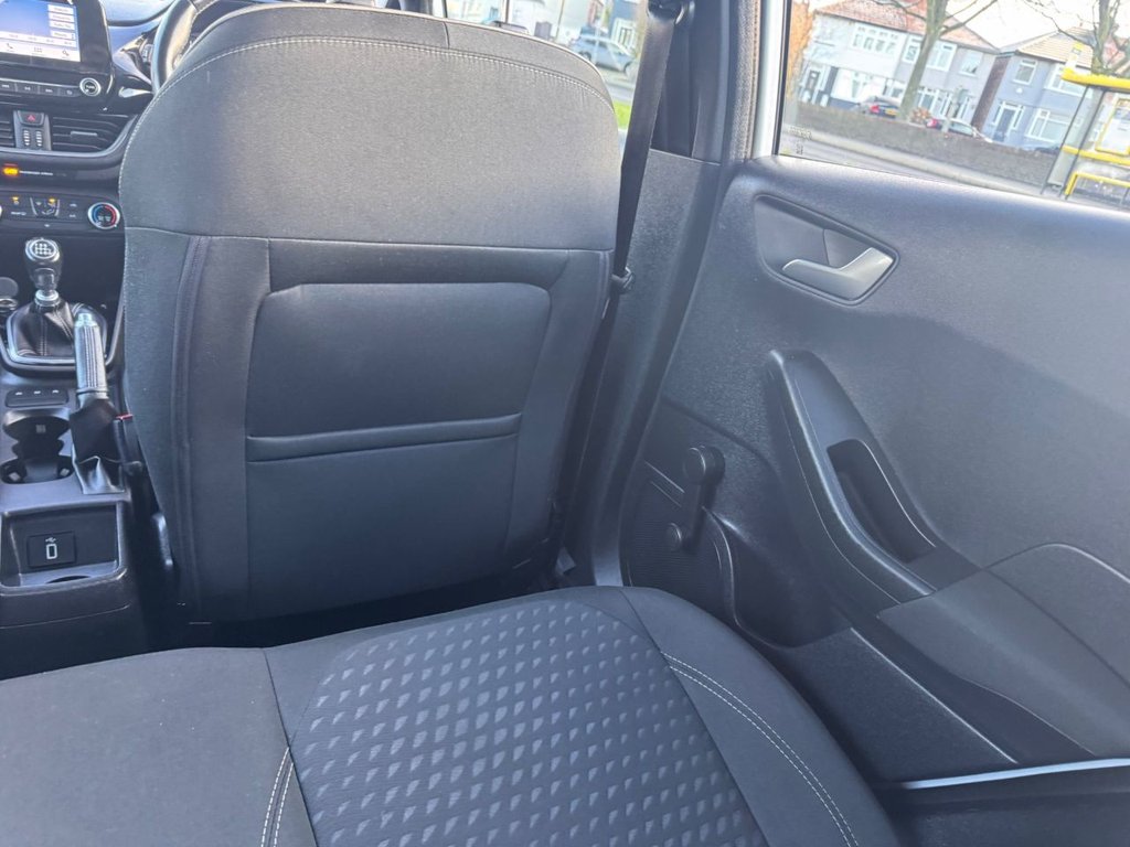 Used Ford Fiesta 2018 for sale - 76632139: Photo 25