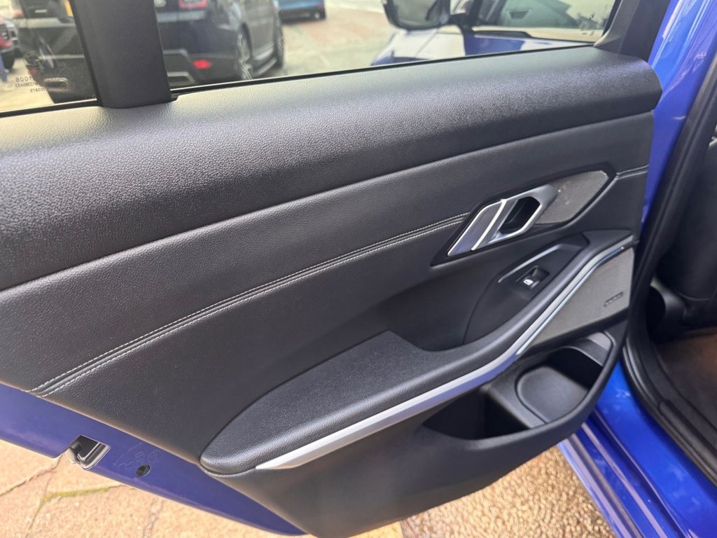 Used BMW 3 Series 2020 for sale - 76376158: Photo 21