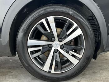Used Peugeot 5008 2023 for sale - 79632298: Photo