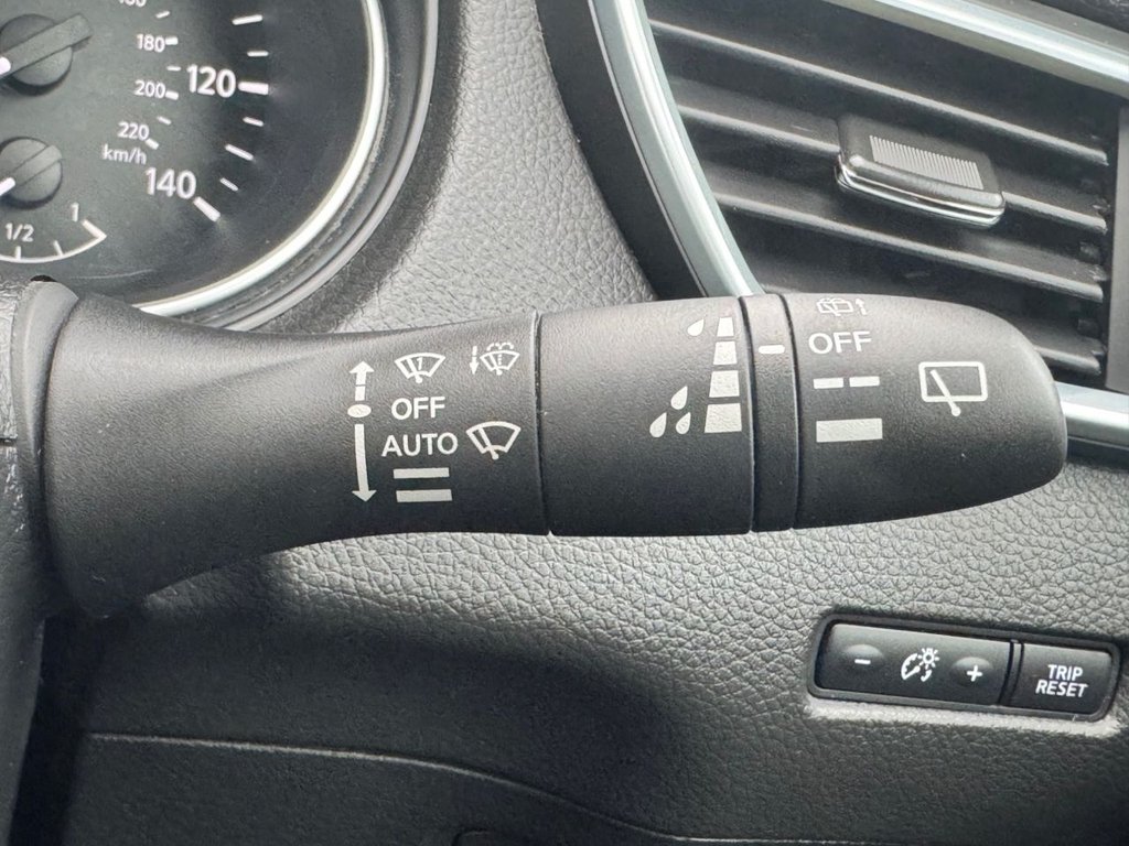 Used Nissan Qashqai 2018 for sale - 77821471: Photo 39