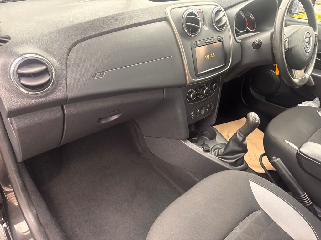 Used Dacia Sandero Stepway 2015 for sale - 76604387: Photo 21