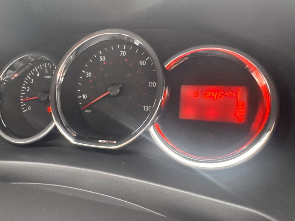 Used Dacia Sandero Stepway 2015 for sale - 76604387: Photo 24