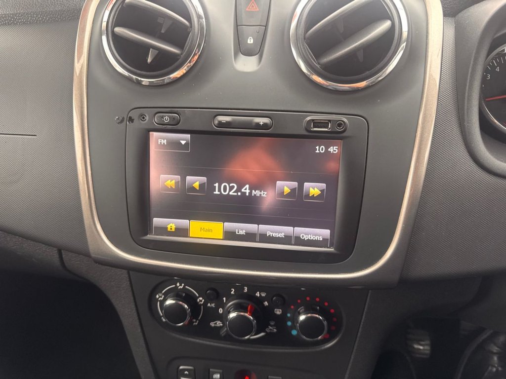 Used Dacia Sandero Stepway 2015 for sale - 76604387: Photo 27