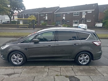 Used Ford S-Max 2017 for sale - 75295988: Photo