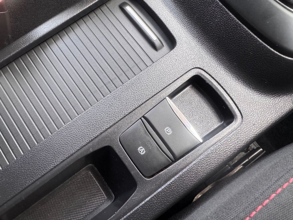 Used Ford Focus 2020 for sale - 76590900: Photo 40