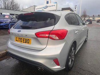 Used Ford Focus 2020 for sale - 76590900: Photo