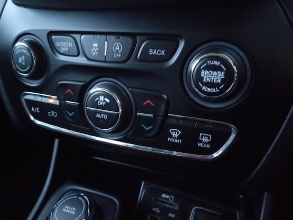 Used Jeep Cherokee 2015 for sale - 75559894: Photo 18
