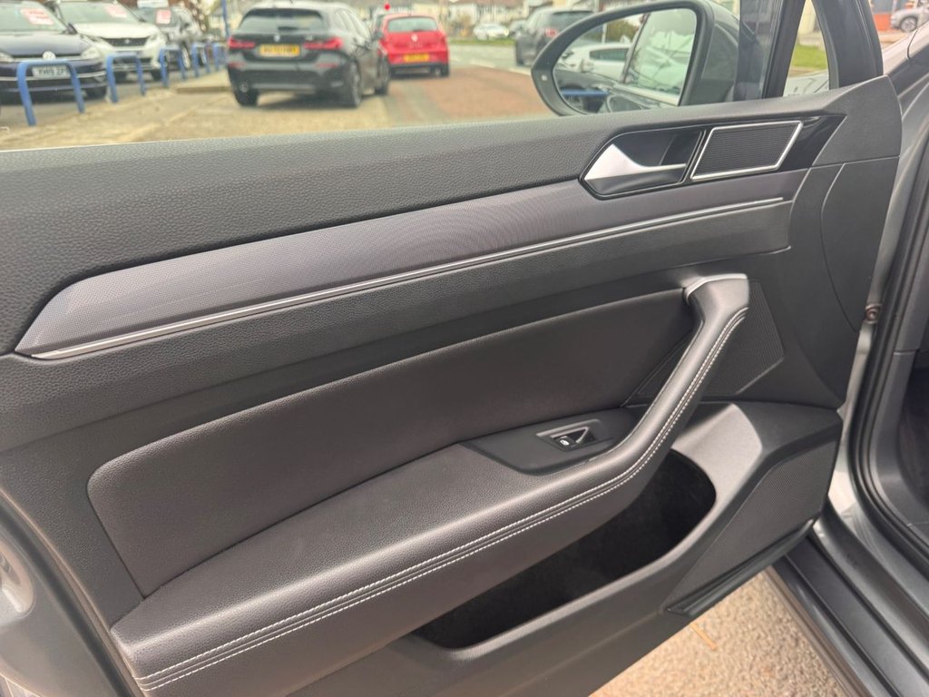 Used Volkswagen Passat 2017 for sale - 76098242: Photo 19