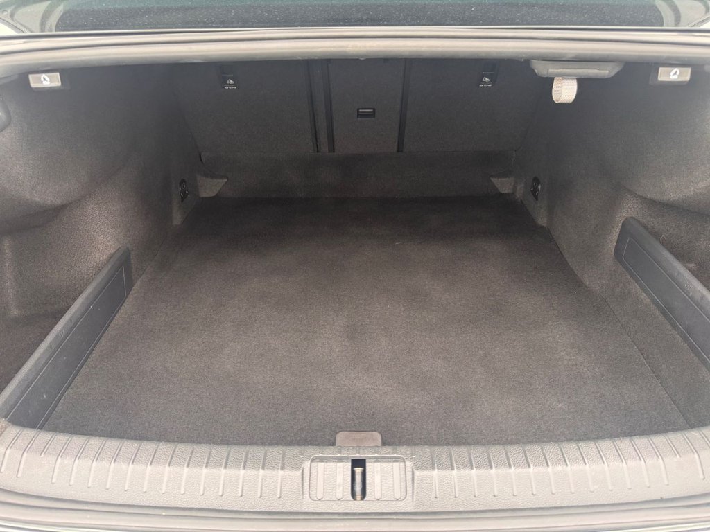 Used Volkswagen Passat 2017 for sale - 76098242: Photo 22