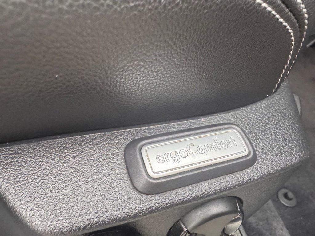 Used Volkswagen Passat 2017 for sale - 76098242: Photo 28