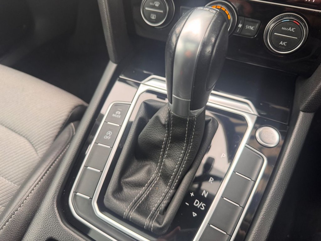 Used Volkswagen Passat 2017 for sale - 76098242: Photo 32