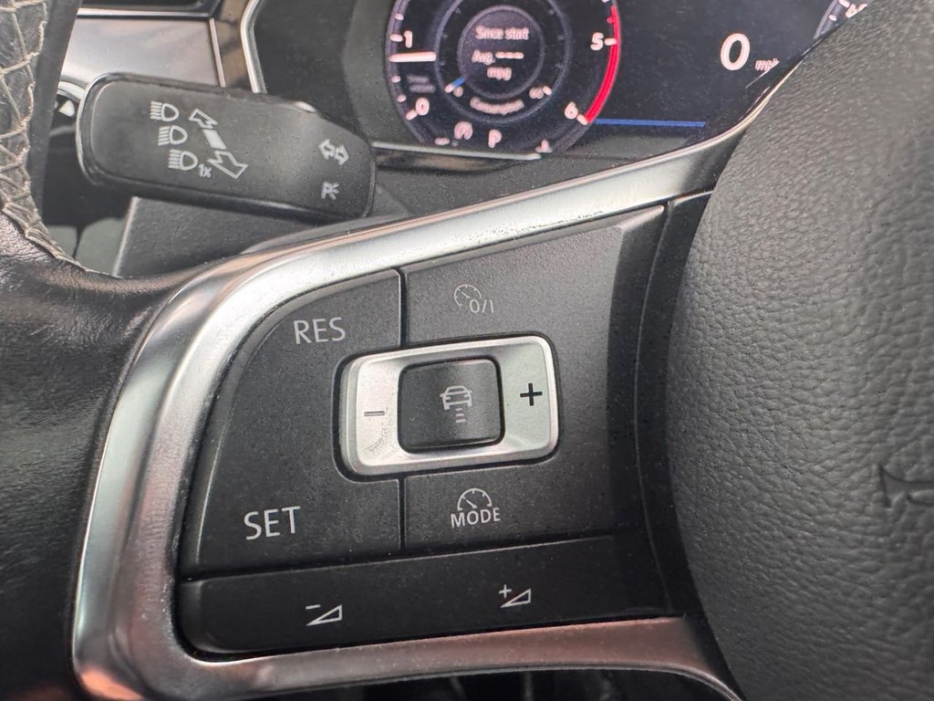 Used Volkswagen Passat 2017 for sale - 76098242: Photo 37