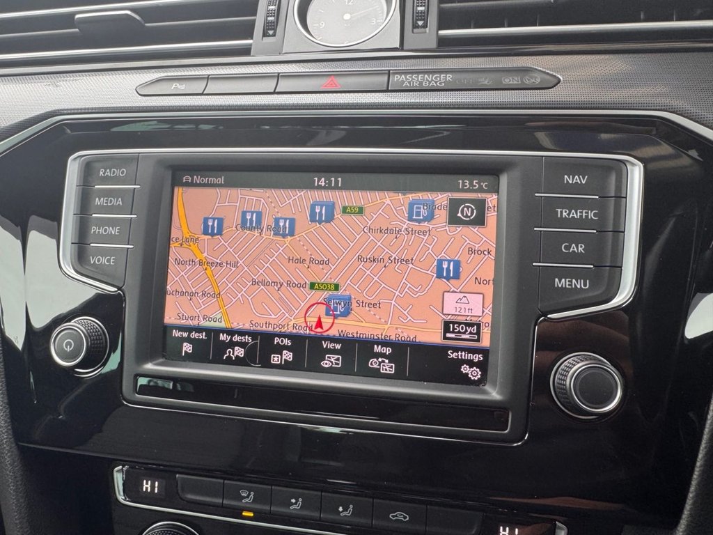 Used Volkswagen Passat 2017 for sale - 76098242: Photo 5