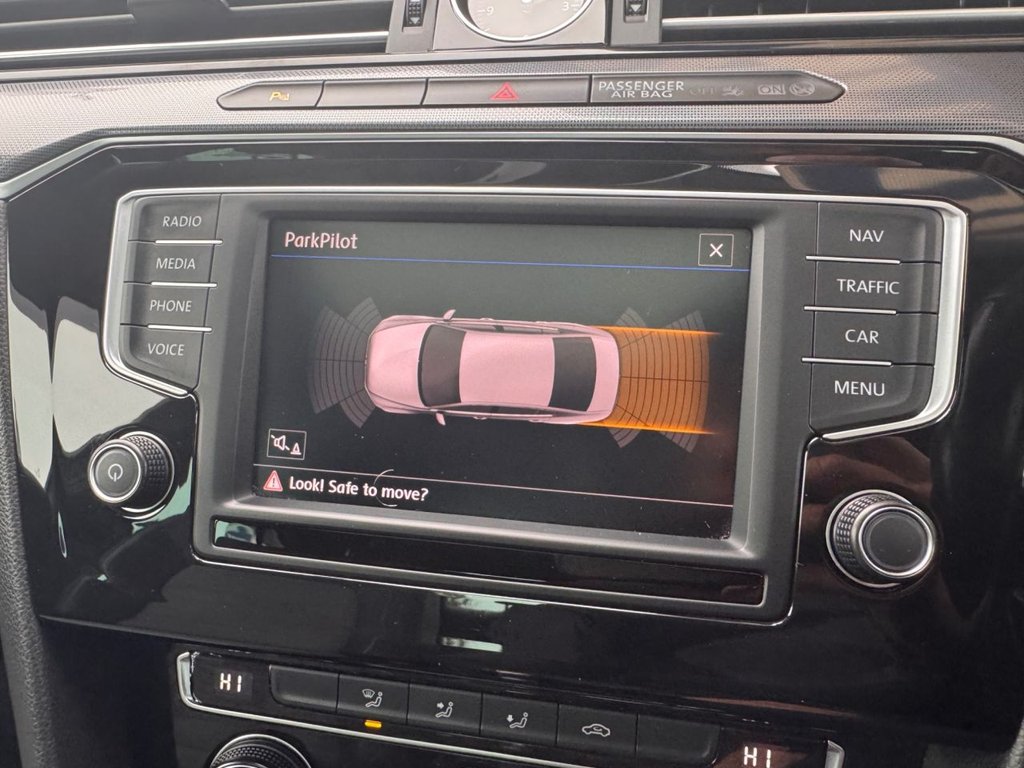 Used Volkswagen Passat 2017 for sale - 76098242: Photo 9