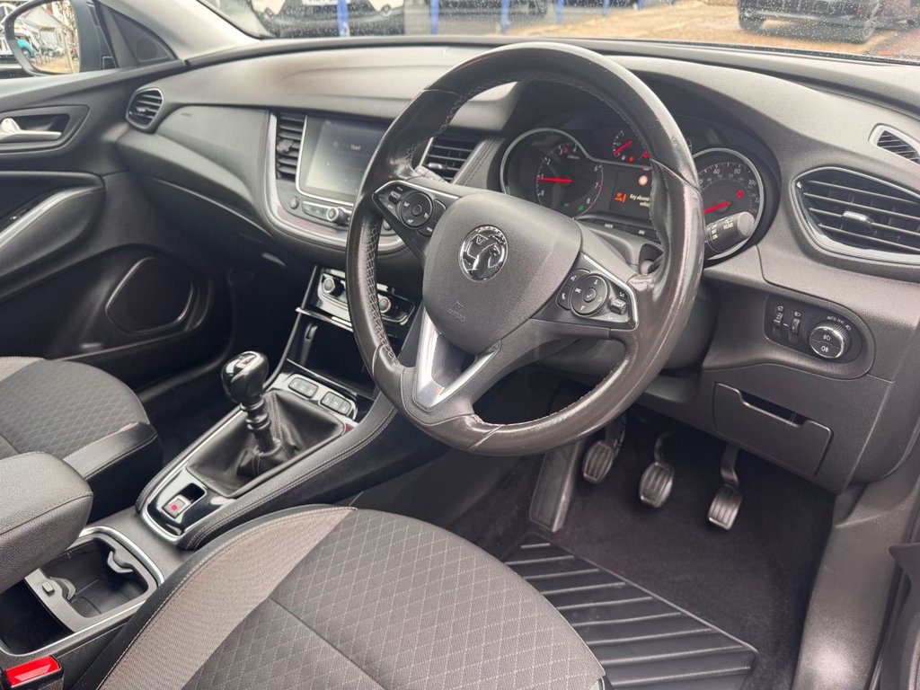 Used Vauxhall Grandland X 2018 for sale - 76132624: Photo 24
