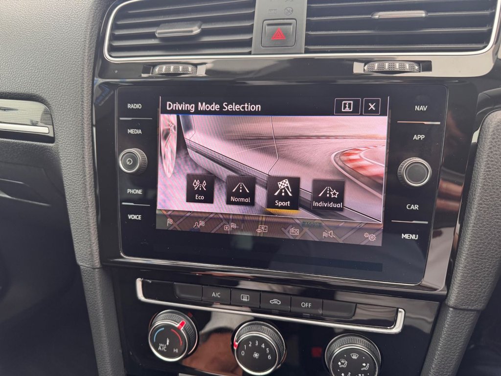 Used Volkswagen Golf 2019 for sale - 76950177: Photo 11