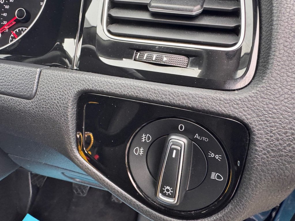 Used Volkswagen Golf 2019 for sale - 76950177: Photo 26