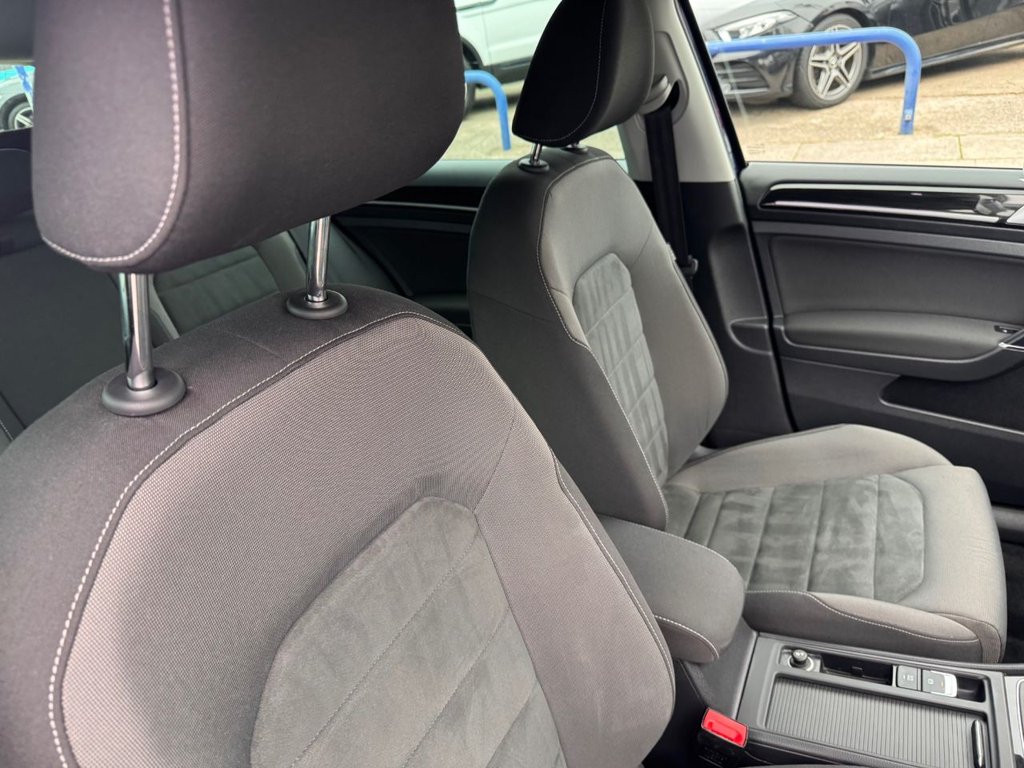 Used Volkswagen Golf 2019 for sale - 76950177: Photo 27