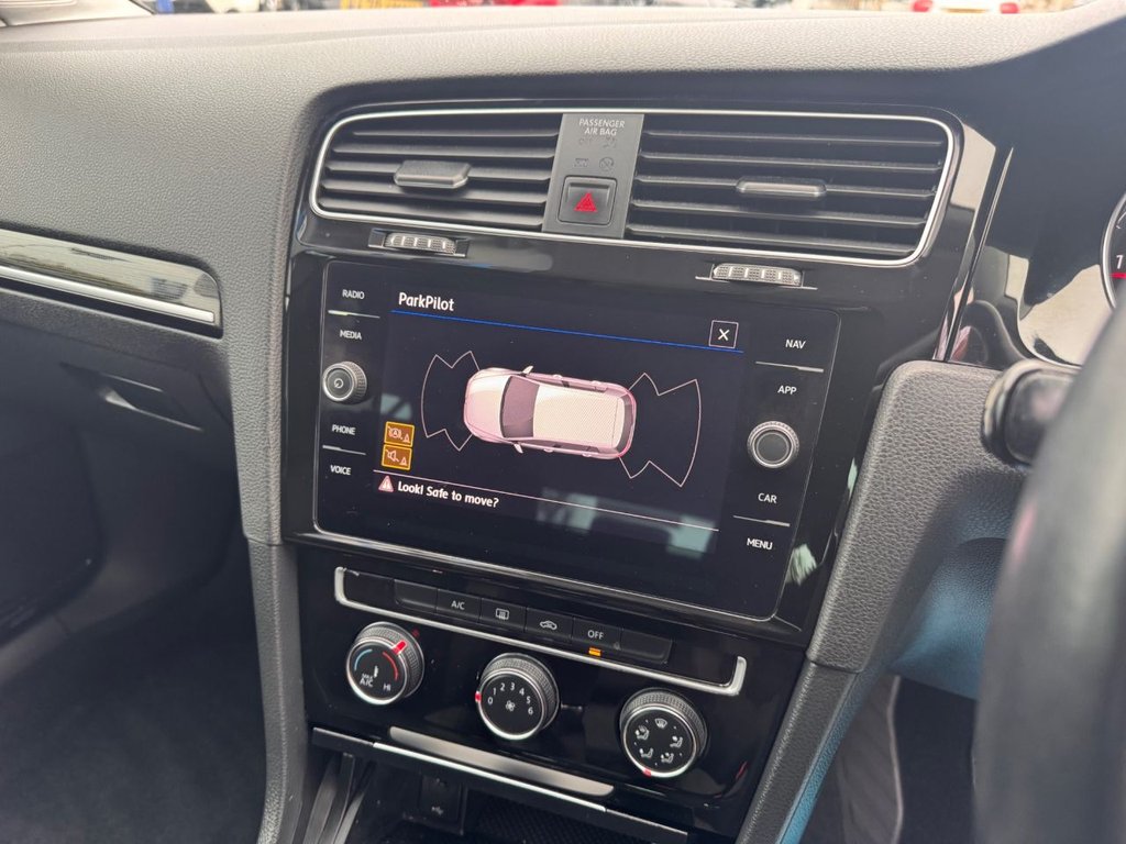 Used Volkswagen Golf 2019 for sale - 76950177: Photo 28