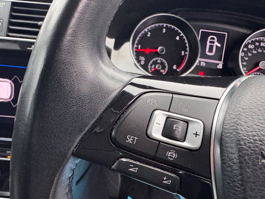 Used Volkswagen Golf 2019 for sale - 76950177: Photo 30