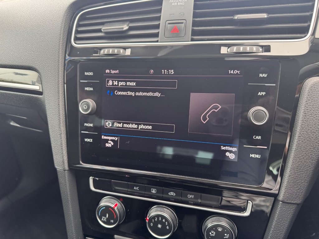 Used Volkswagen Golf 2019 for sale - 76950177: Photo 32