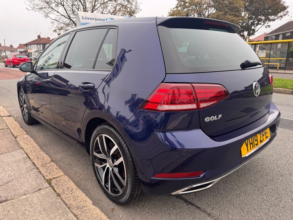 Used Volkswagen Golf 2019 for sale - 76950177: Photo 33