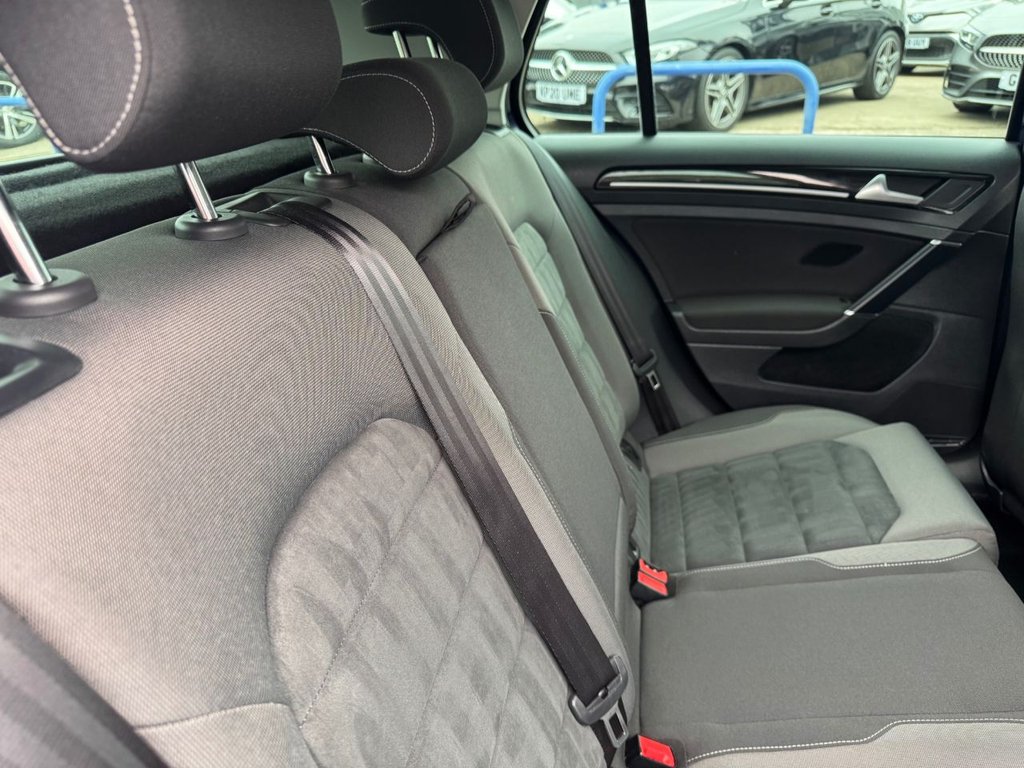 Used Volkswagen Golf 2019 for sale - 76950177: Photo 8