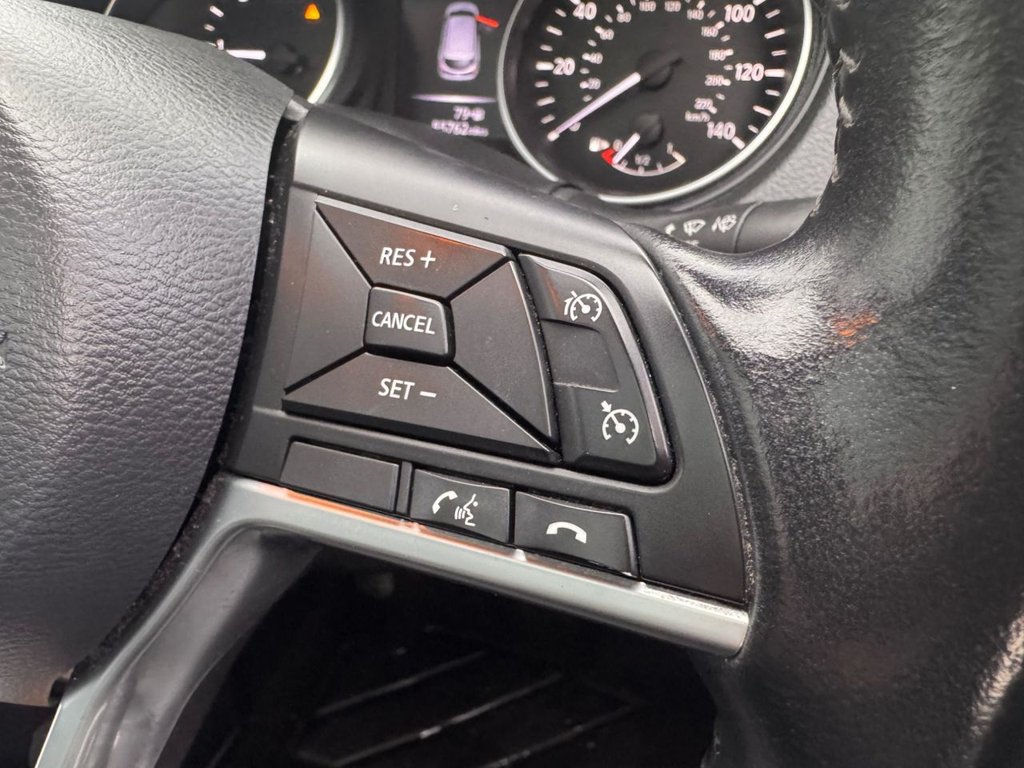 Used Nissan Qashqai 2018 for sale - 76604753: Photo 33