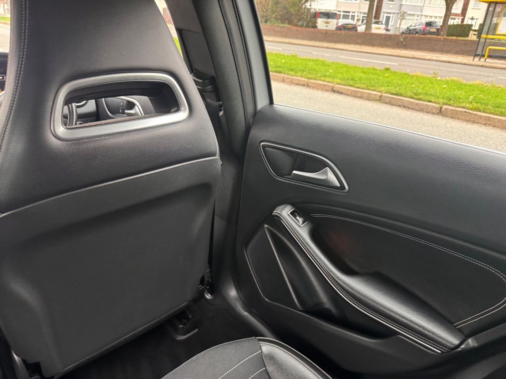 Used Mercedes-Benz A-Class 2014 for sale - 76291779: Photo 17