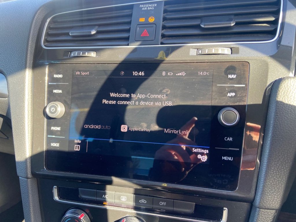 Used Volkswagen Golf 2019 for sale - 76092648: Photo 11