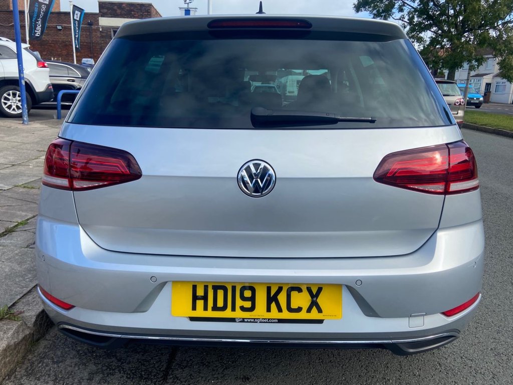 Used Volkswagen Golf 2019 for sale - 76092648: Photo 16