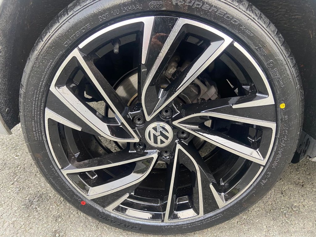 Used Volkswagen Golf 2019 for sale - 76092648: Photo 19