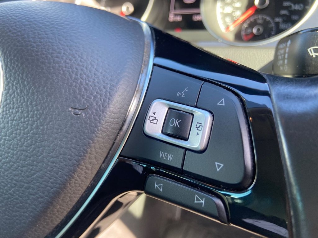 Used Volkswagen Golf 2019 for sale - 76092648: Photo 26