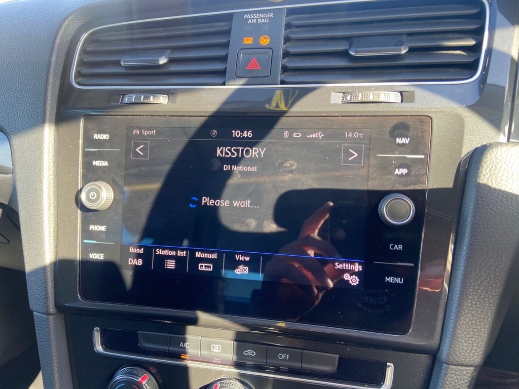 Used Volkswagen Golf 2019 for sale - 76092648: Photo 28
