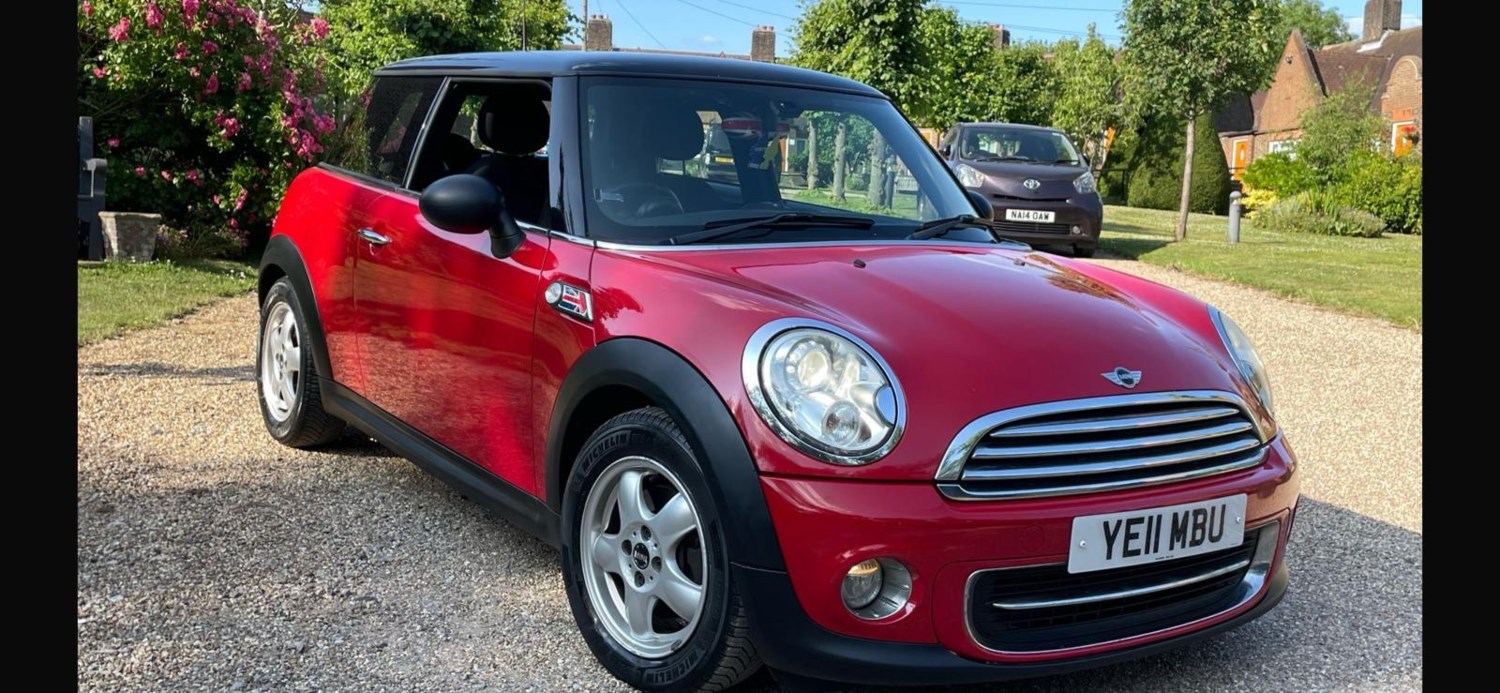 MINI Hatch 2011 (11) - 1.6 Cooper [122] 3dr - Image 2