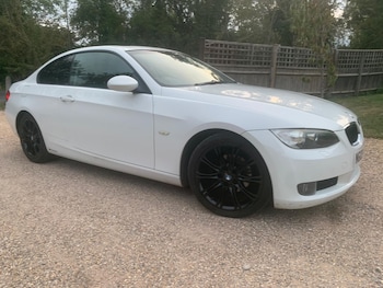 2009 (09) - 320i SE Highline 2dr