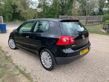 Used Volkswagen Golf 2007 for sale - 75633254: Photo