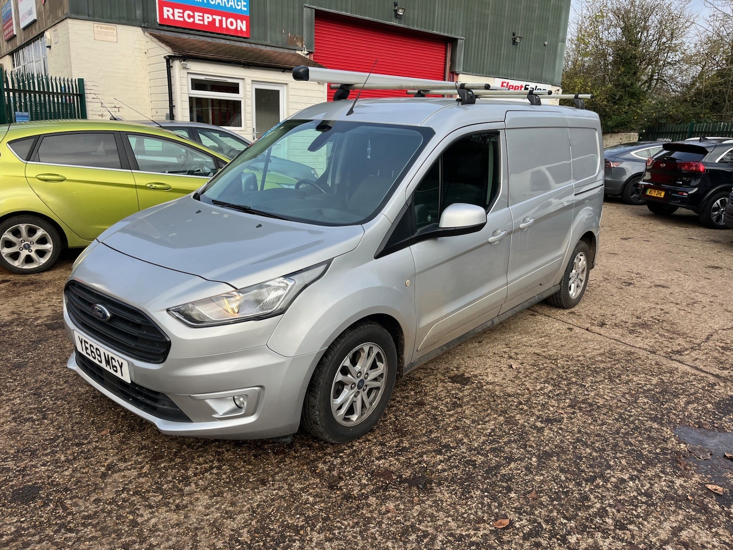 Used Ford Transit Connect 2019 for sale - 76638067: Photo 2