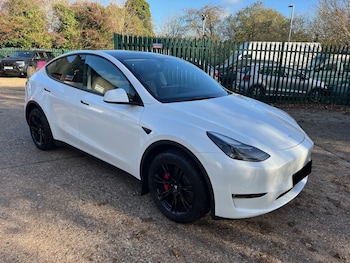 Tesla - Model Y