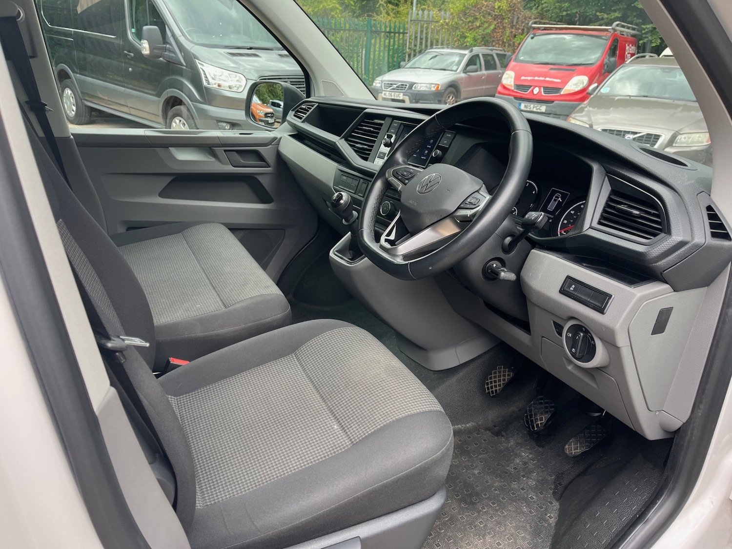 Used Volkswagen Transporter 2023 for sale - 77931354: Photo 9