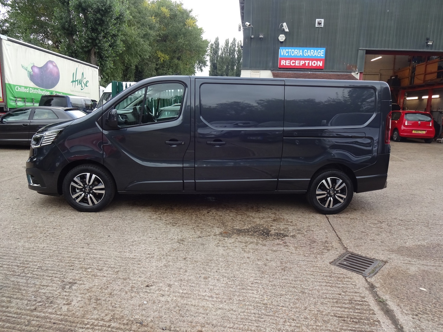 Used Renault Trafic 2025 for sale - 76289160: Photo 3