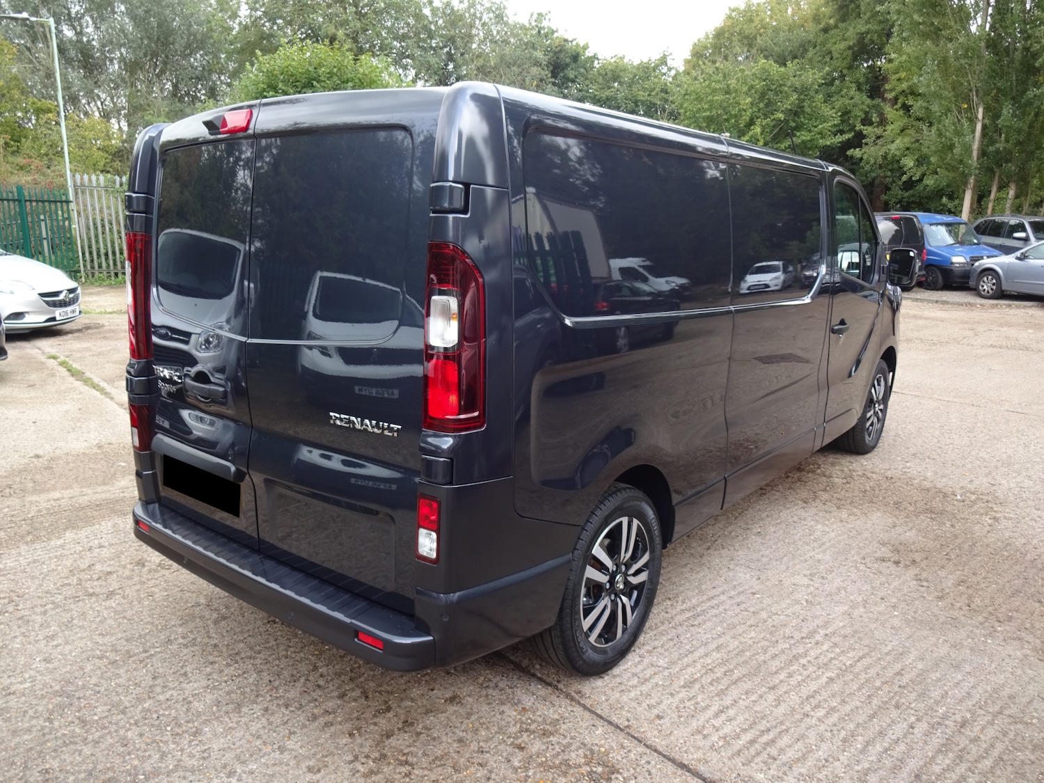 Used Renault Trafic 2025 for sale - 76289160: Photo 5