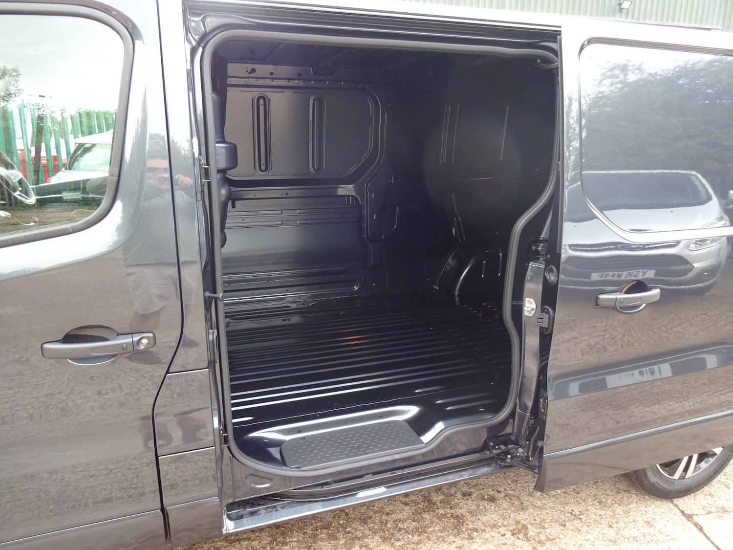 Used Renault Trafic 2025 for sale - 76289160: Photo 7