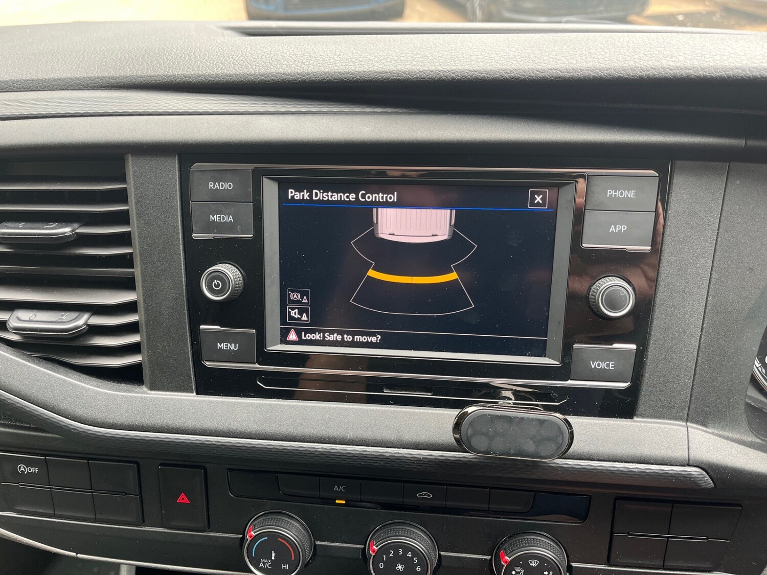 Used Volkswagen Transporter 2023 for sale - 75383008: Photo 12