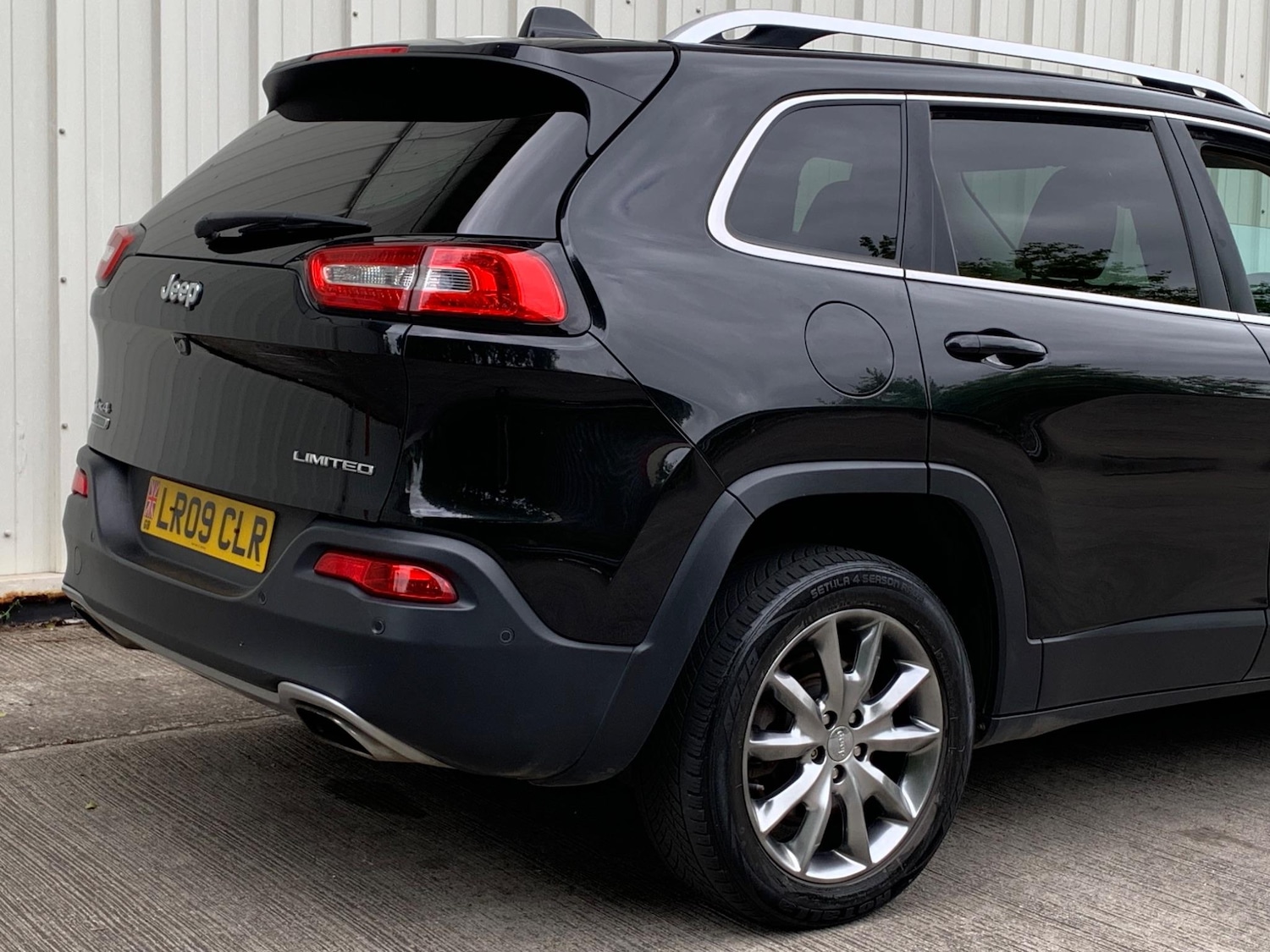 Used Jeep Cherokee 2015 for sale - 77439847: Photo 20