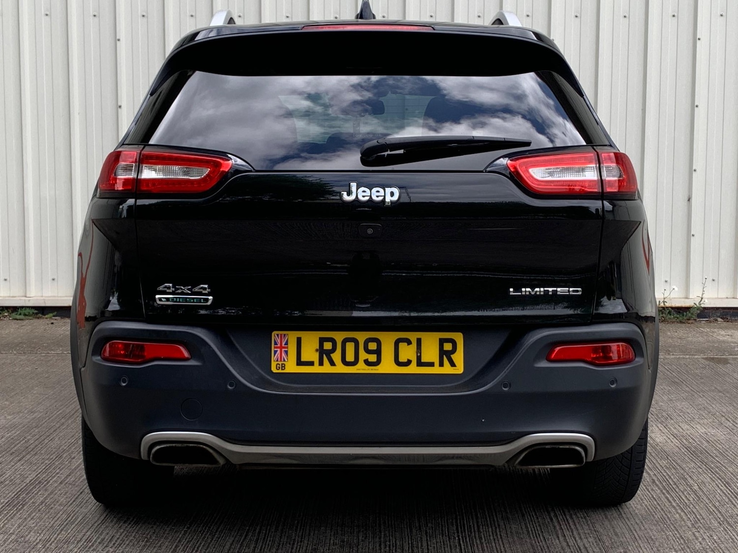 Used Jeep Cherokee 2015 for sale - 77439847: Photo 24