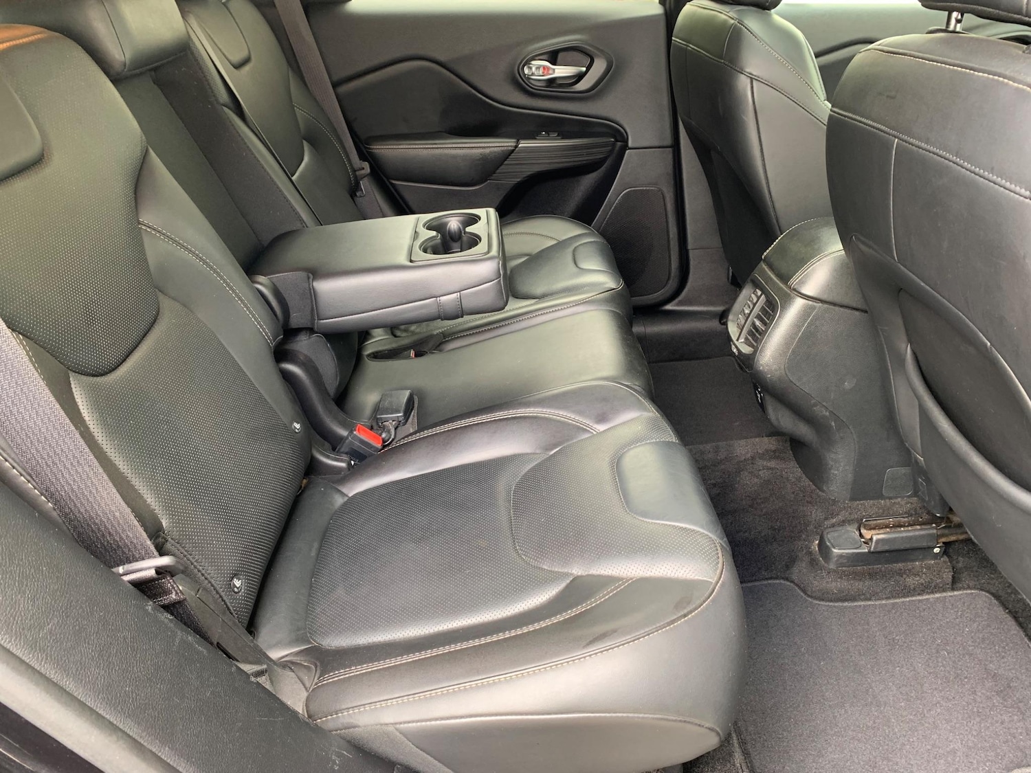 Used Jeep Cherokee 2015 for sale - 77439847: Photo 31